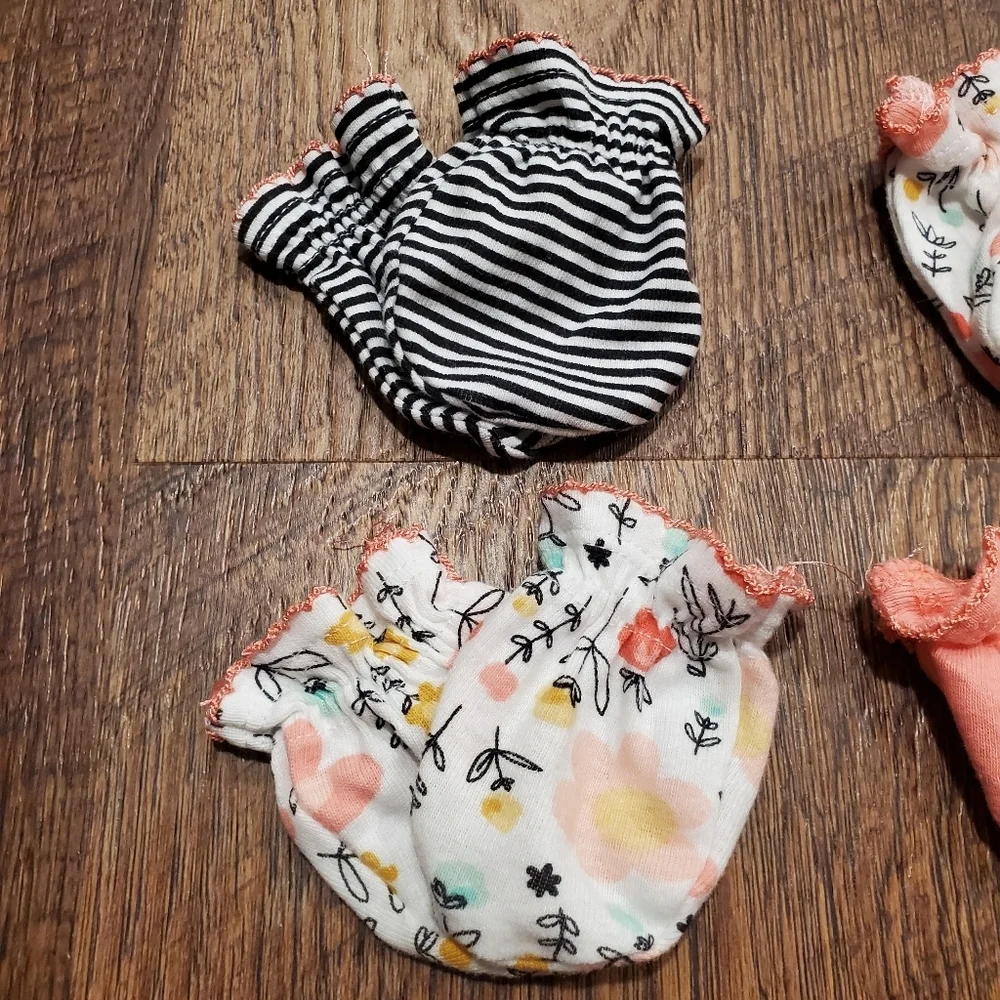 Gerber 4 Organic Cotton Baby Girl Mitts Mittens Pink White Floral Stripe Ruffle
